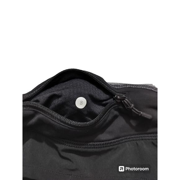 Lululemon run speed up black gray shorts size 8 - Picture 10 of 11